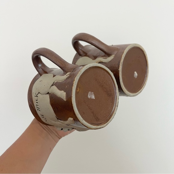 Set of Two Vintage 3D Textured Moose Milk Mugs for Coffee Tea Brown No Chips - Picture 7 of 9
